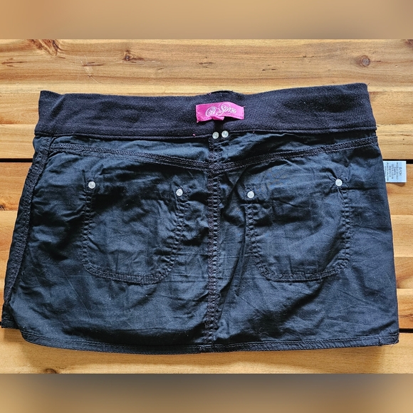 Cargo Style Mini Skirt - Size Small - Picture 6 of 14